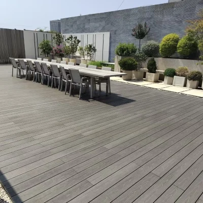 Application of composite floor panels with realistic wood texture in courtyard