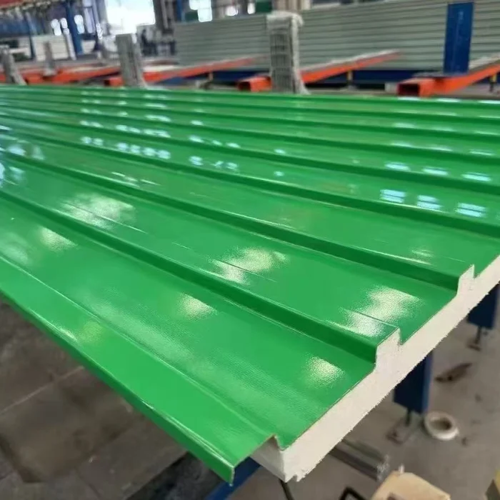 Production of insulation roof panel with aluminium veneer